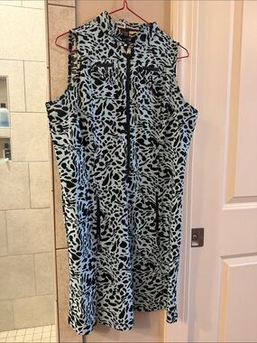 Jamie Saddock Animal Print Dress - Black & Light Blue